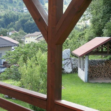Apartma Ana Dreznica コバリード エクステリア 写真