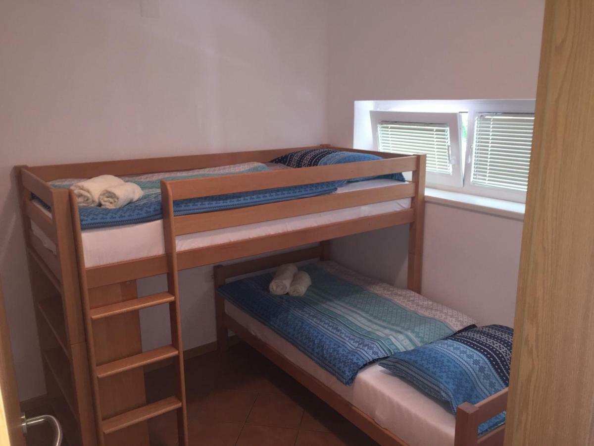 Apartma Ana Dreznica コバリード エクステリア 写真