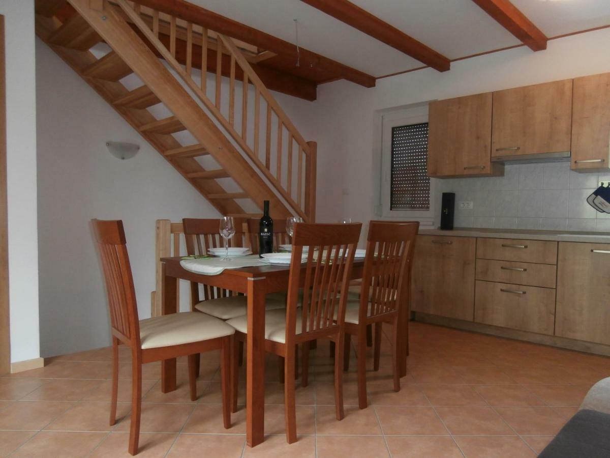 Apartma Ana Dreznica コバリード エクステリア 写真